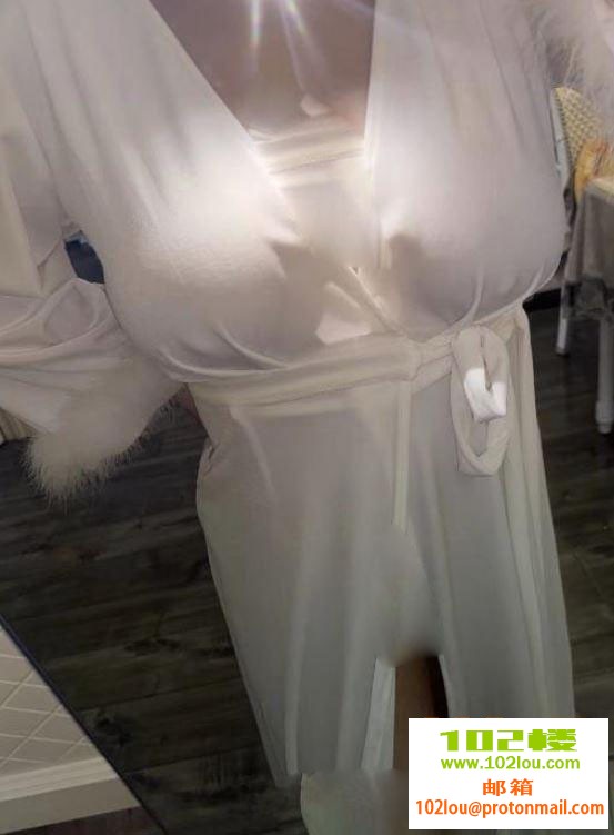 212142r99y9pgpbbaof4so.jpg