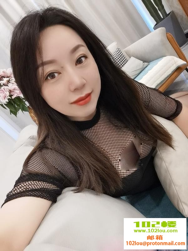 135134dagb6bnb7g17gn01.jpg