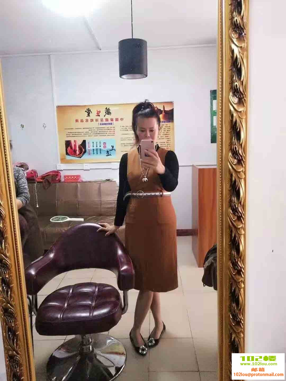 164233g2b55u4ttnf7q2at.jpg