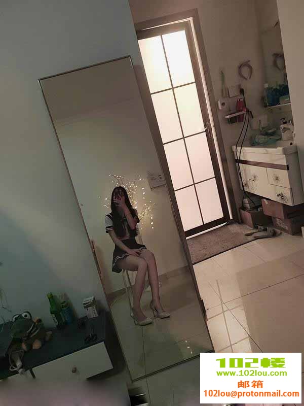 235619f9bt915441izh1ti.jpg