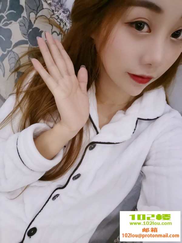 170436xt0e5tj50o65x00g.jpeg